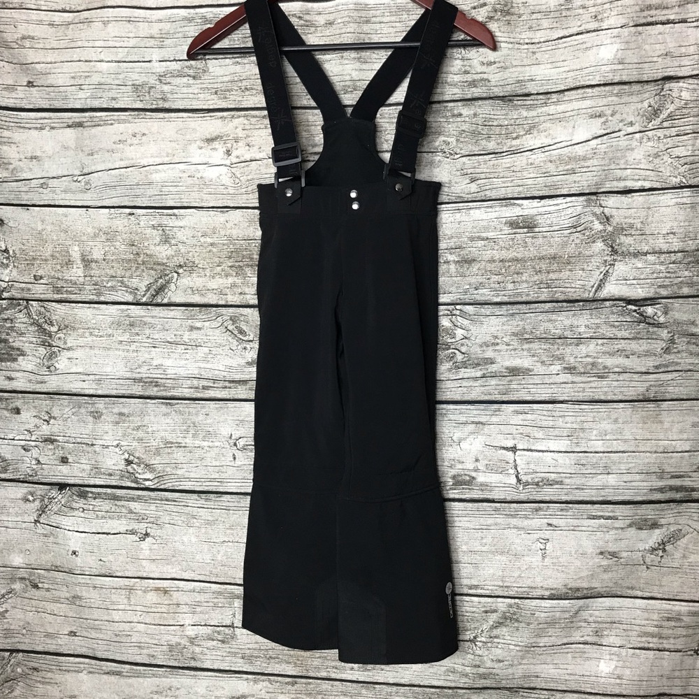 kids degree black overall size 6. 


////